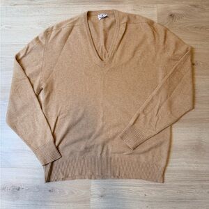 Neiman Marcus Vintage Cashmere Men's Camel V-Neck Sweater